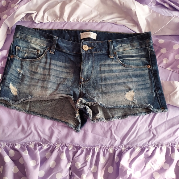 Express jean shorts - Picture 1 of 2
